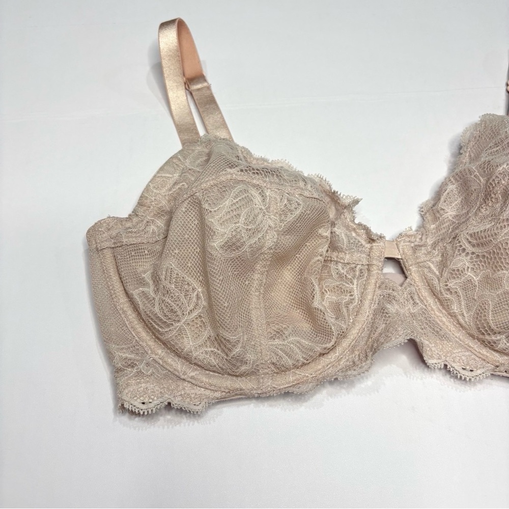 Calvin Klein 34DD Seductive Comfort Lace Full Coverage Underwire Bra - Picture 3 of 12